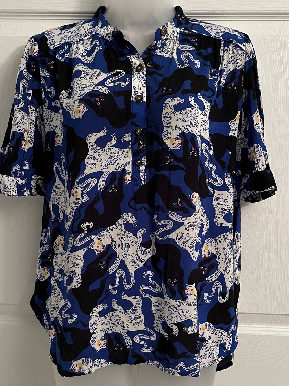 Anthropologie Emily Isabella Robina Panther Blouse Blue Black Novelty Top XS